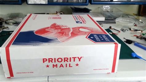 laptop shipping box usps.